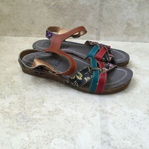 NEW WITHOUT TAGS SPRING STEP L'ARTISTE EMILLIA LEATHER SANDALS